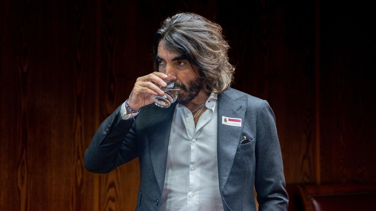 El exdirector ejecutivo de Globalia Javier Hidalgo, a su llegada a comparecer en la Comisión de Investigación por el ‘caso Koldo’, en el Senado, a 29 de noviembre de 2024, en Madrid (España). Javier Hidalgo ha comparecido en la Comisión de Investigación