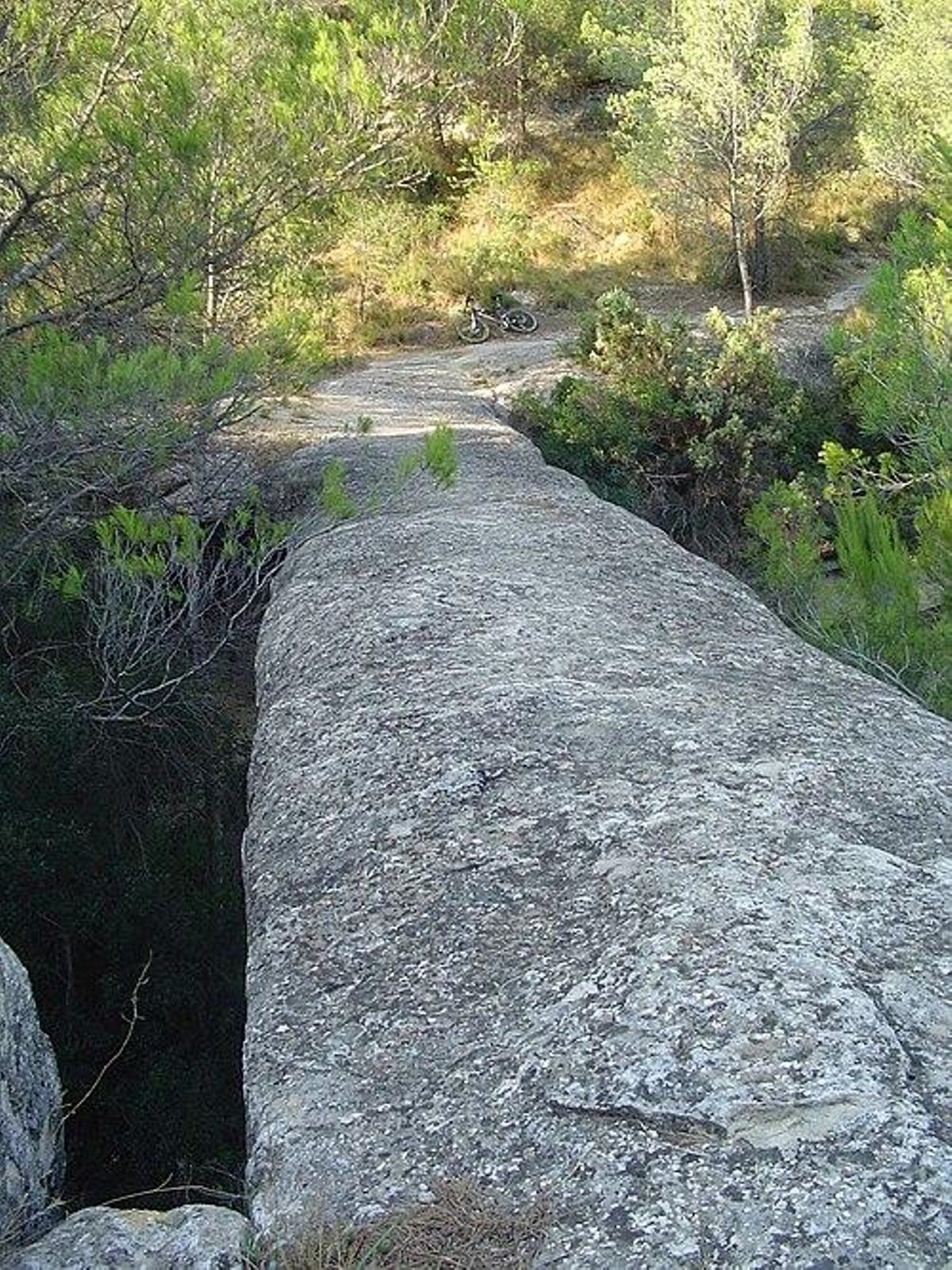 Pont Foradat de les Arnaules.