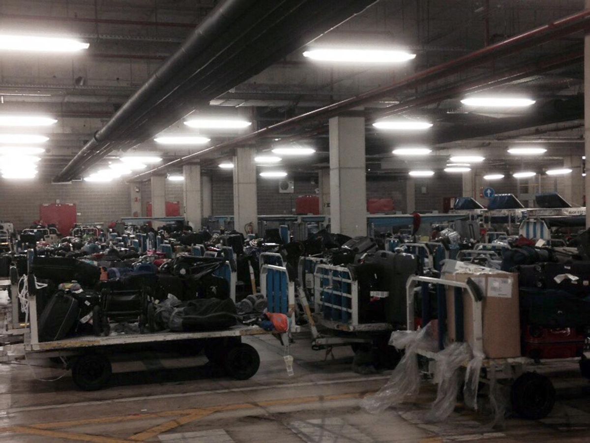 Valises perdues à l'aéroport El Prat de Barcelone.