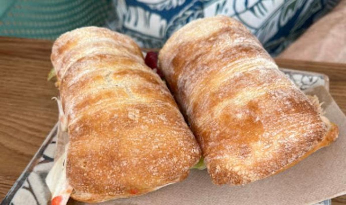 Sandwich au pain de cristal d'Origen Beach Badalona