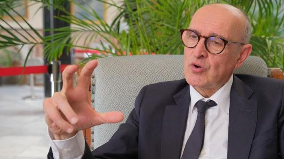 Xavier Marcet, durante la entrevista, celebrada en el Gabinete Literario de Las Palmas de Gran Canaria.