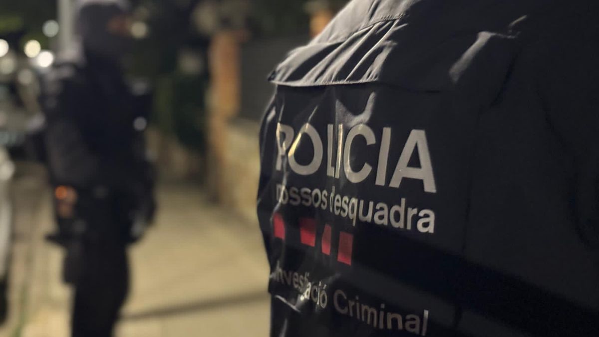 Agentes de la policía catalana