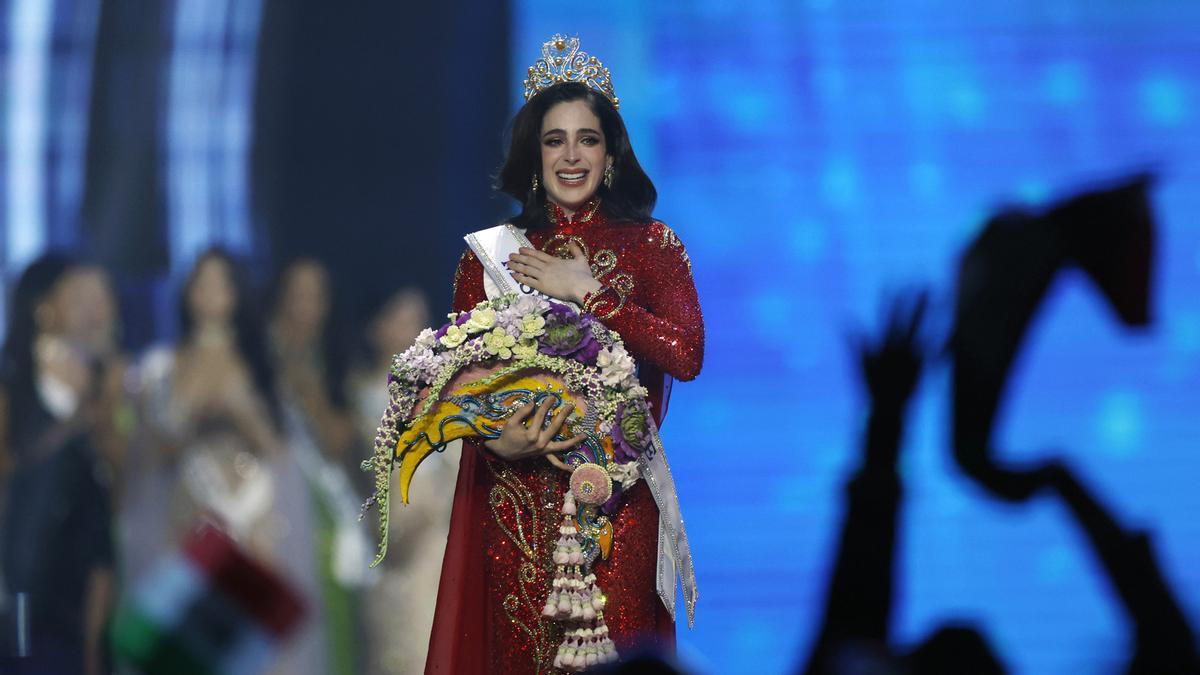 Fátima Bosch, representante de México, gana el concurso Miss Universo 2025 en Tailandia