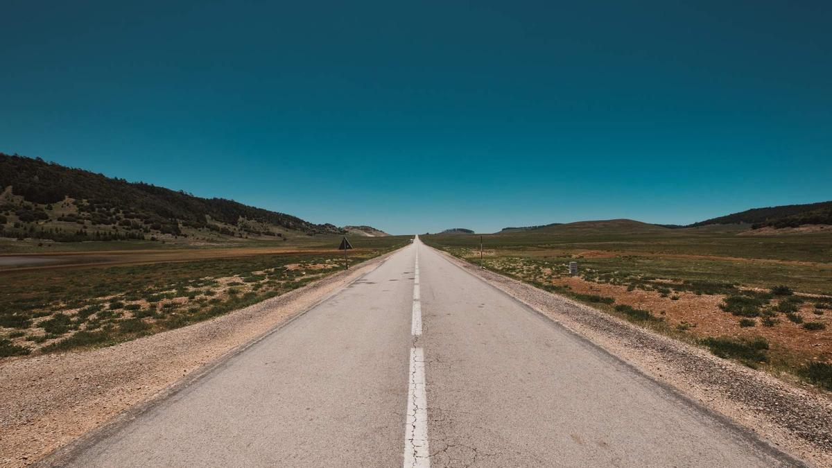 En la actualidad no se construyen carreteras con rectas tan largas en España.