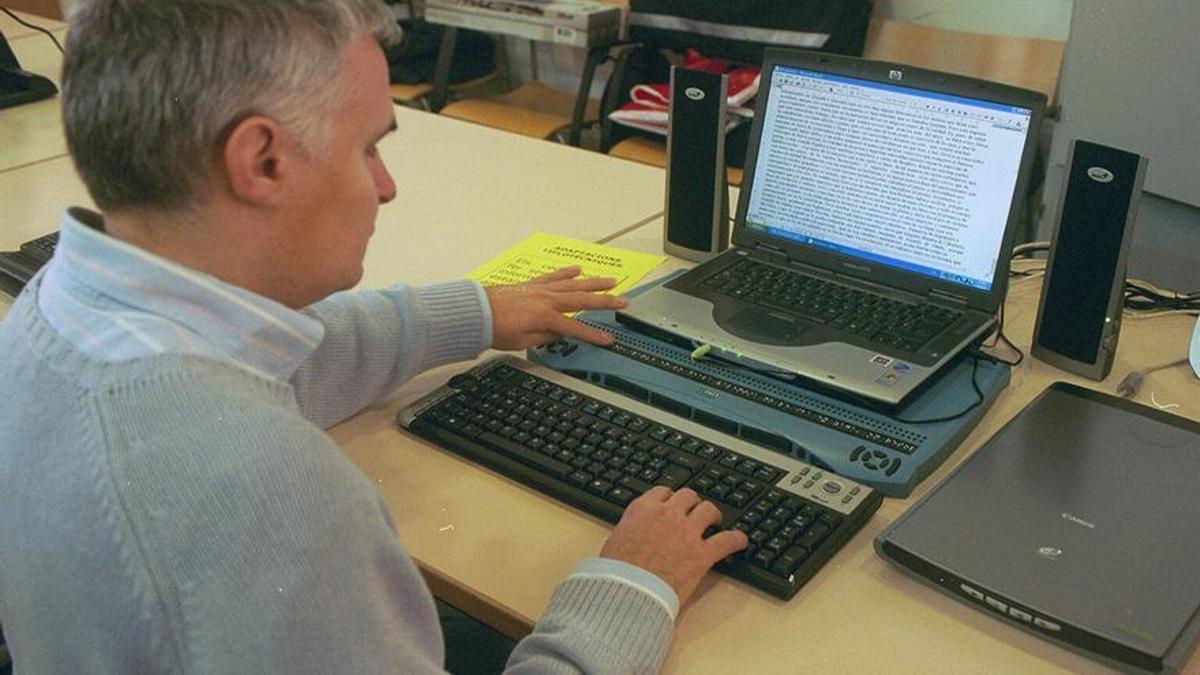 Una persona trabajando