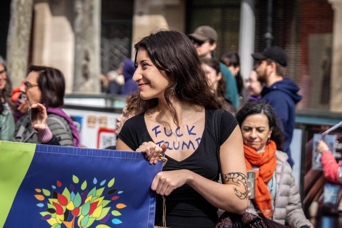 Le féminisme descend dans les rues de Barcelone pendant 8 millions