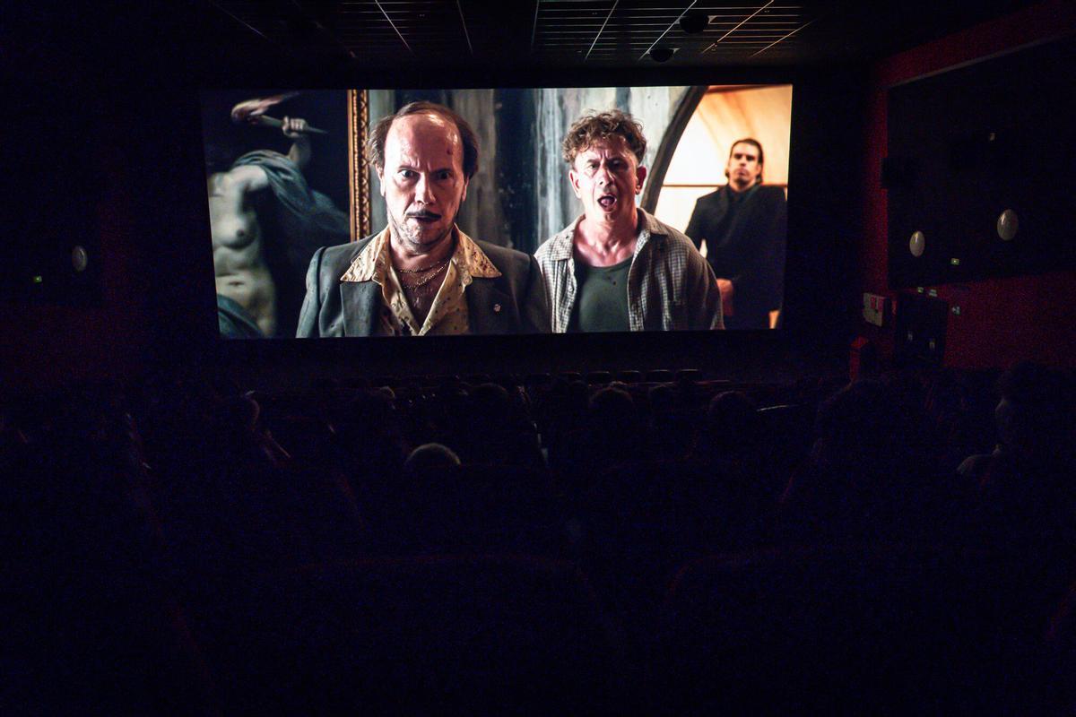 Barcelone 13/03/2026 Société. . Première du film Torrente Presidente au cinéma Impérial de Sabadell. AUTEUR : MANU MITRU