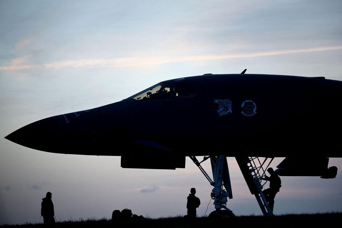 13 mars 2026, base aérienne de Fairford, Royaume-Uni. Un avion B-1 de l'US Air Force