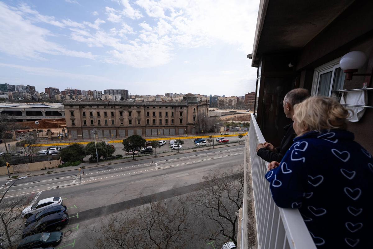 Barcelone. 19/03/2026 Société. début des travaux de démolition de la gare de marchandises de La Sagrera. PHOTO de ZOWY VOETEN