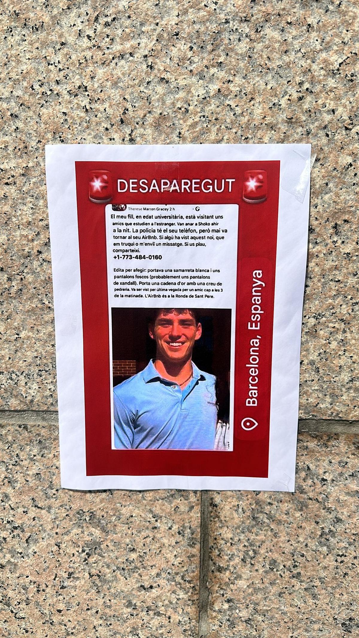 Affiche en catalan accrochée dans la zone du Port Olímpic