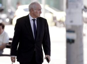 Peinado affirme que Begoña Gómez a obtenu un financement d&rsquo;entreprises comme Indra ou Telefónica pour son poste de professeur parce qu&rsquo;elle est l&rsquo;épouse de Sánchez.