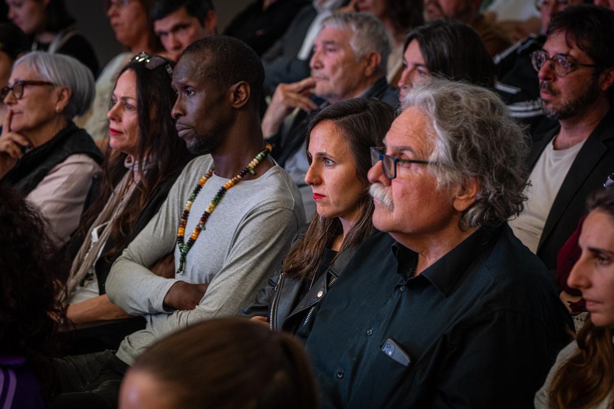 Ione Belarra et Joan Tardà à l'événement sur l'unité de la gauche.