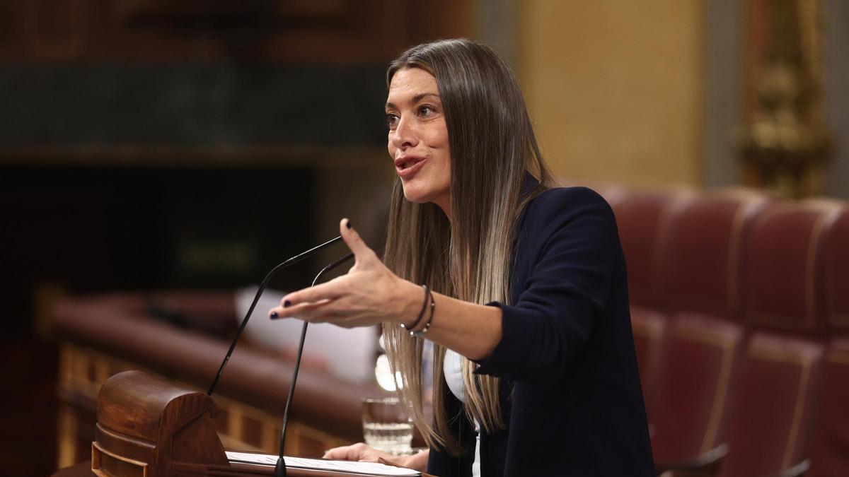 La vicepresidenta de Junts, Míriam Nogueras, en una sesión de control al Gobierno.