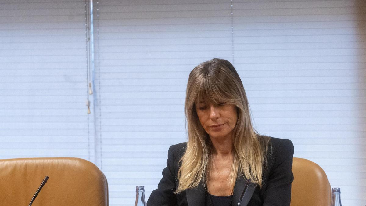 Archivo - La mujer del presidente del Gobierno, Begoña Gómez, durante la Comisión de Investigación sobre programas de cátedras y postgrados de la Universidad Complutense de Madrid y empresas financiadoras, en la Asamblea de Madrid.