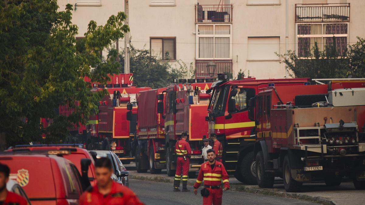 Ayuso pide centrarse en el incendio: