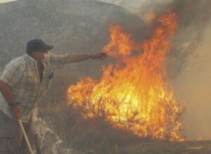 Feux de forêt à Madrid, Ávila, Tolède et Vall d&rsquo;Uixó, en direct : dernière minute de la situation des incendies actifs et des routes fermées