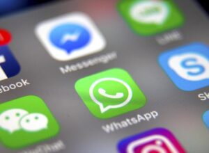 RÉSEAUX SOCIAUX | Von der Leyen préconise de fixer un âge minimum pour accéder aux réseaux sociaux
