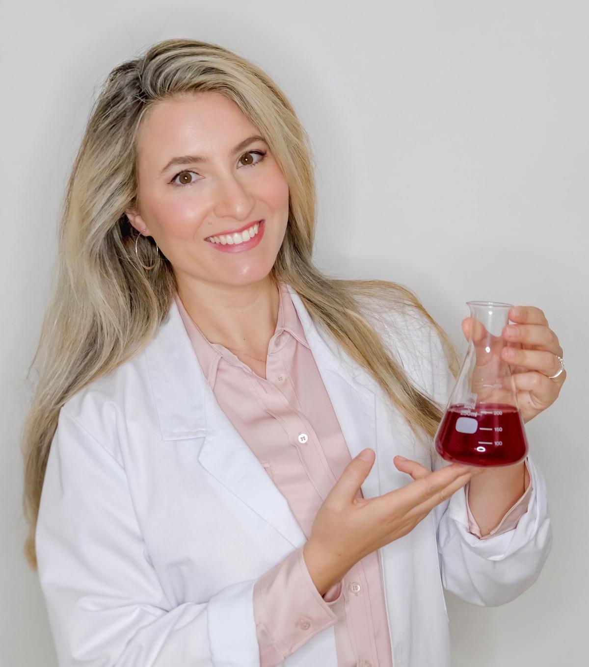 La vulgarisatrice et docteure en biochimie Teresa Arnandis, Lady Science