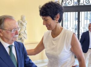 Crise migratoire | Le Gouvernement corrige le Ministre de la Santé et renforce la prise en charge des migrants en collaboration avec Ceuta