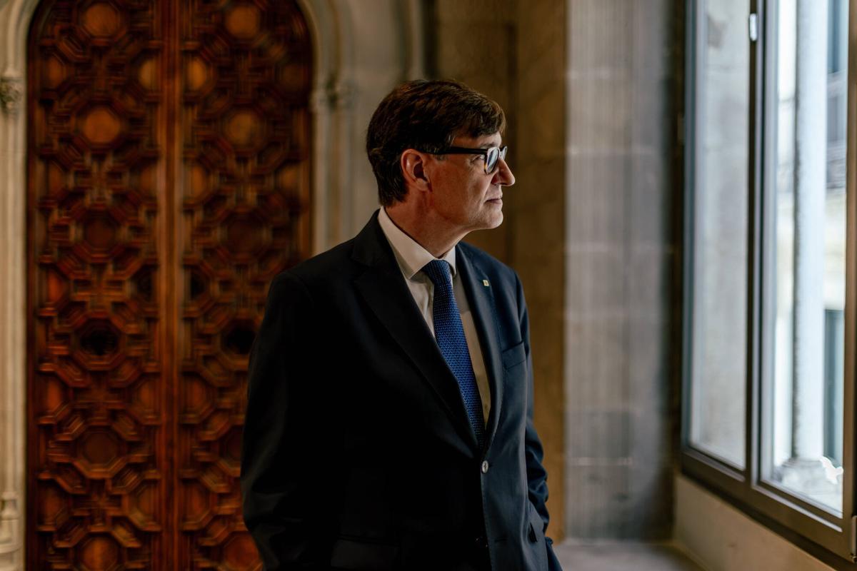 Salvador Illa, président de la Generalitat de Catalogne, au Palau de la Generalitat après son entretien avec El Periódico.