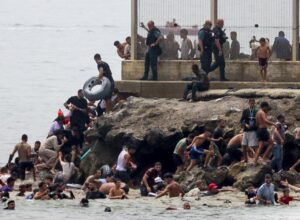 CRISE MIGRATOIRE | Comment s’est développée la crise à Ceuta ? Des experts analysent les messages et canulars sur les réseaux sociaux