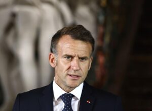 La Cour constitutionnelle française annule l&rsquo;interdiction des réseaux sociaux pour les mineurs de moins de 15 ans