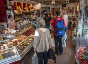 L&rsquo;application qui connecte les habitants de Barcelone au commerce local compte désormais plus de 300 entreprises