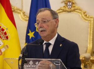 Vivas et Gamarra exigent l&rsquo;expulsion de « tous » les migrants vers le Maroc et l&rsquo;envoi de davantage de policiers à Ceuta