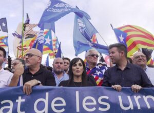 Aliança Catalana s&rsquo;agite à la veille de la Diada et élargit la division entre les partis indépendantistes