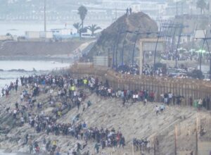 Crise de Ceuta, en direct de dernière minute : Le gouvernement déclassifie aujourd&rsquo;hui les documents secrets de l&rsquo;entrée massive et interviewe Sánchez