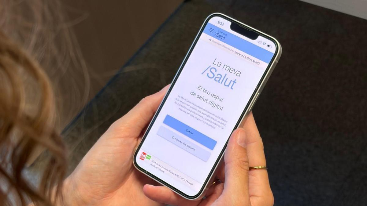 Cómo acceder a La Meva Salut con el idCAT Mòbil así funciona el nuevo sistema de entrada a la
