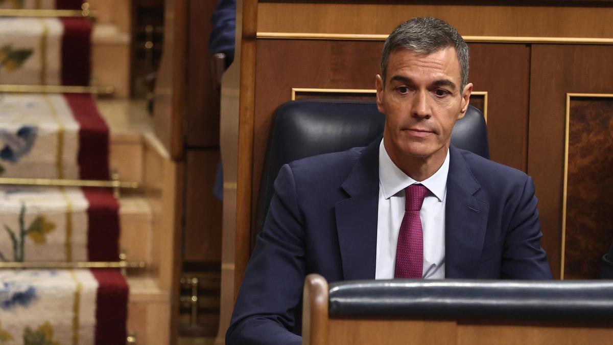 Feijóo y Sánchez se enfrentan por