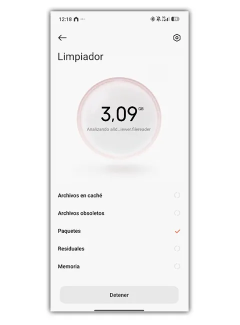 Écran d'analyse de l'application Xiaomi Cleaner affichant 3,09 Go de fichiers à supprimer.